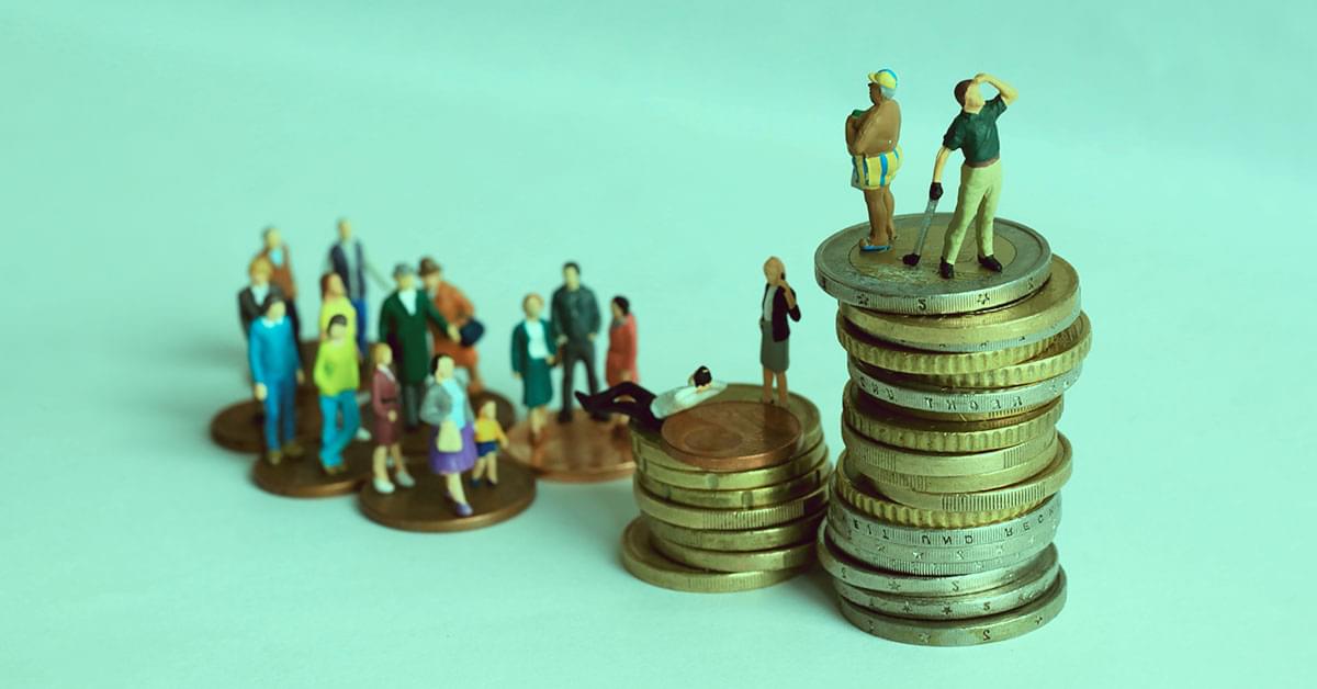 Wealth inequality driven by a one world currency
