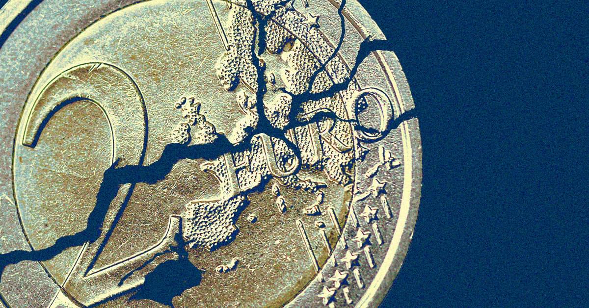 Euro collapse would fuel an economic crisis