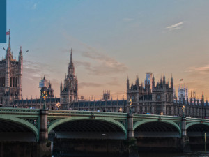 16&nbsp;September&nbsp;2026: UK borrowing costs highest since 2007 amid global debt sell-off